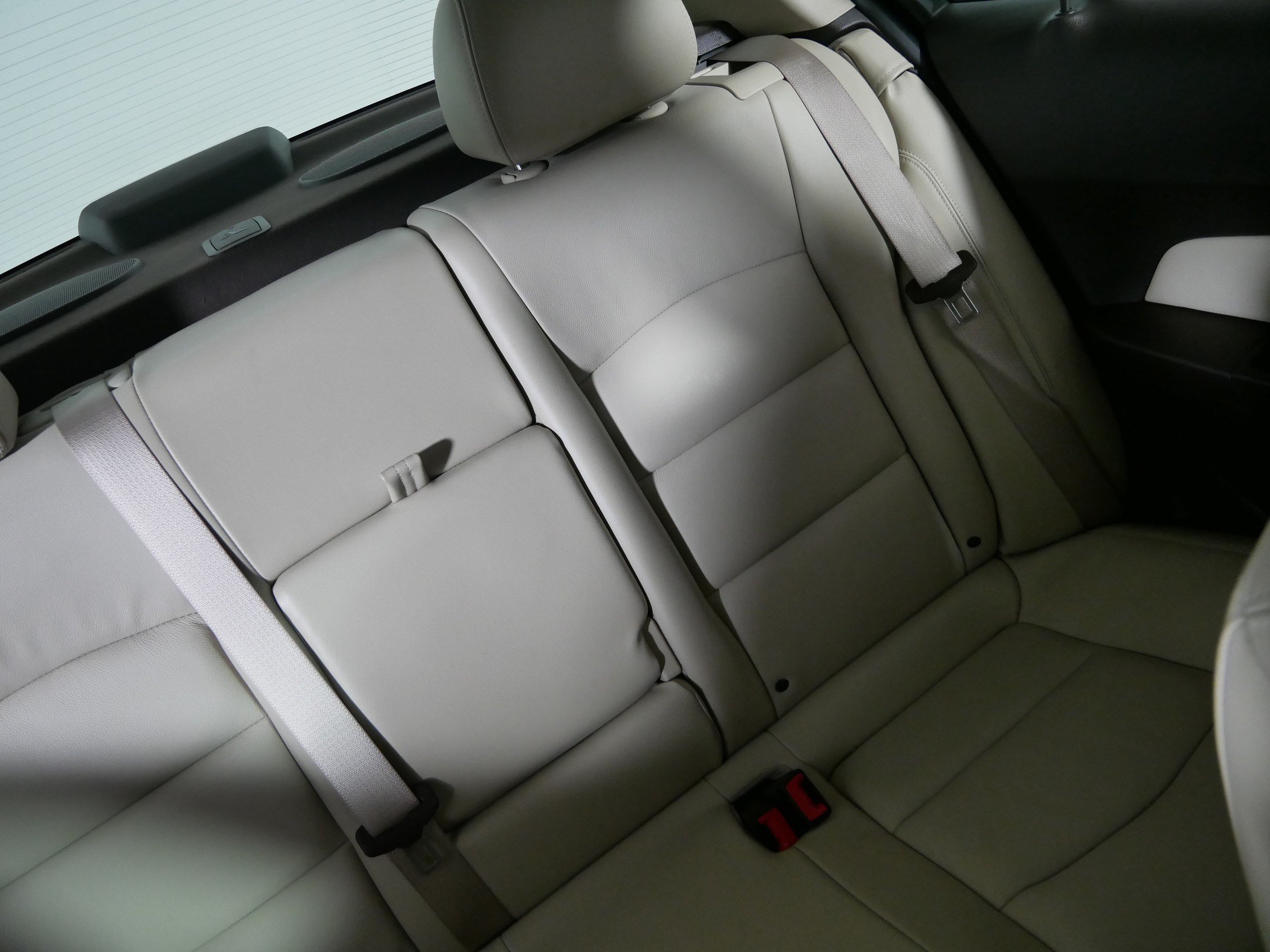 Used 2013 Chevrolet Cruze LTZ FWD image 14