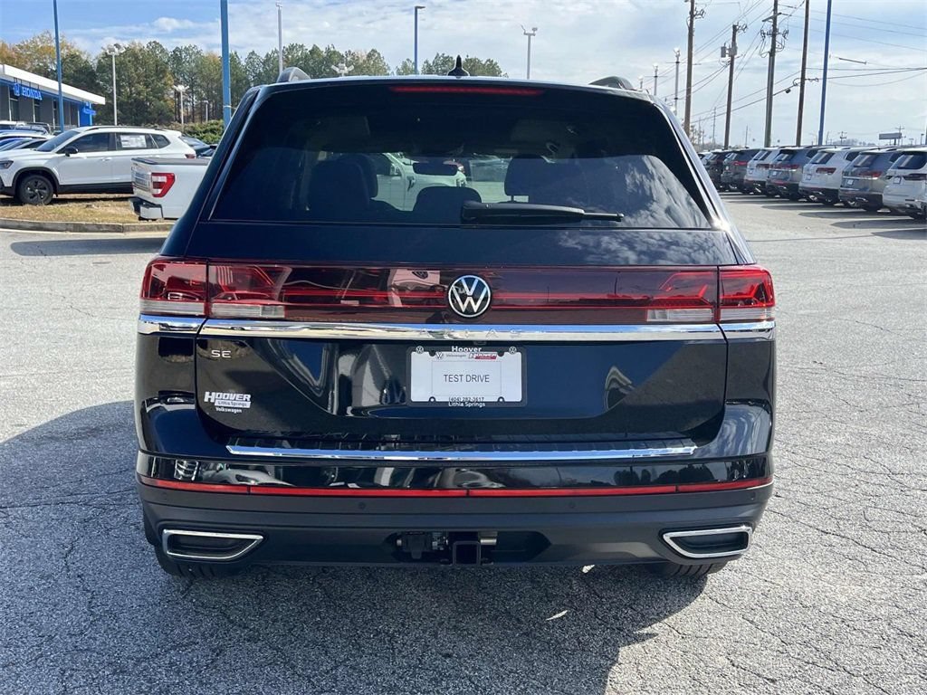 New 2026 Volkswagen Atlas SE FWD image 4