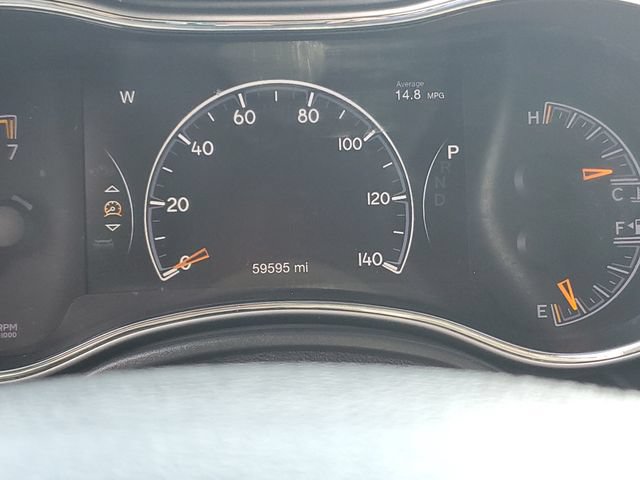 Used 2020 Jeep Grand Cherokee Altitude RWD image 15