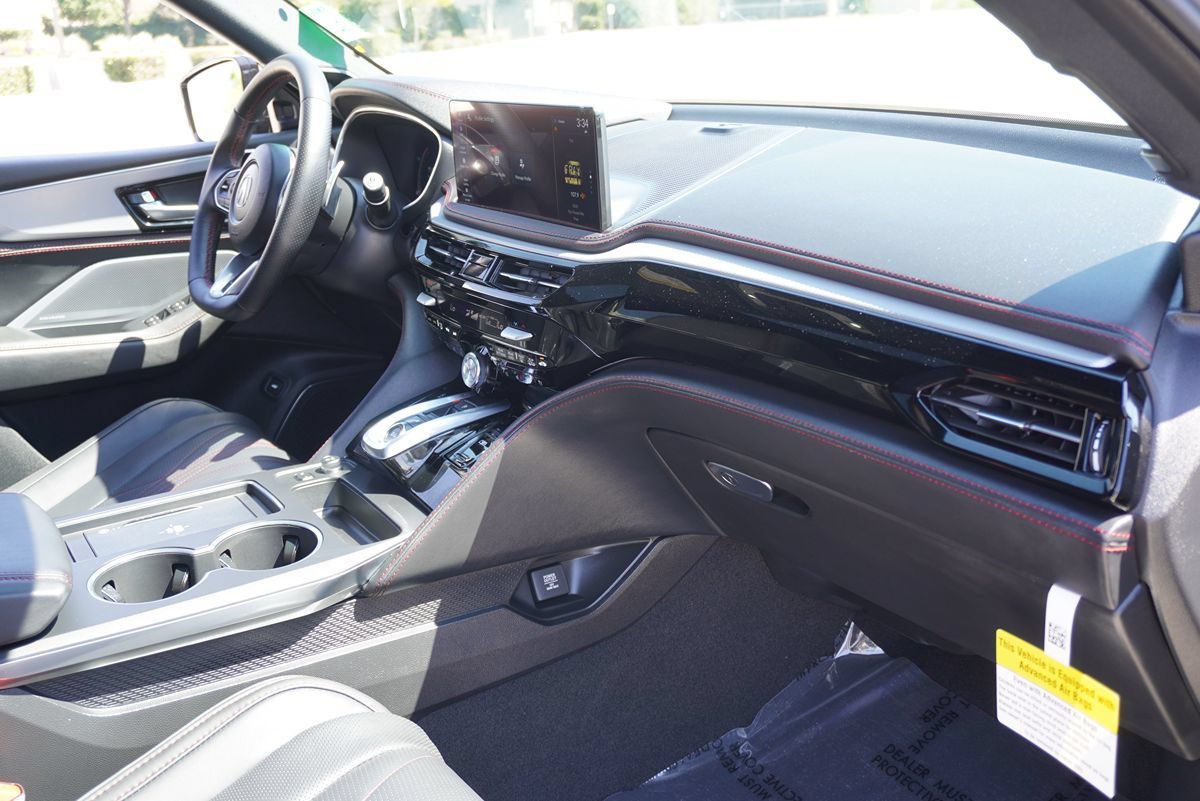 Used 2026 Acura MDX A-Spec AWD/4WD image 17