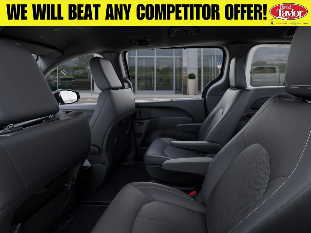 New 2026 Chrysler Pacifica Select w/ S Appearance Package FWD image 24