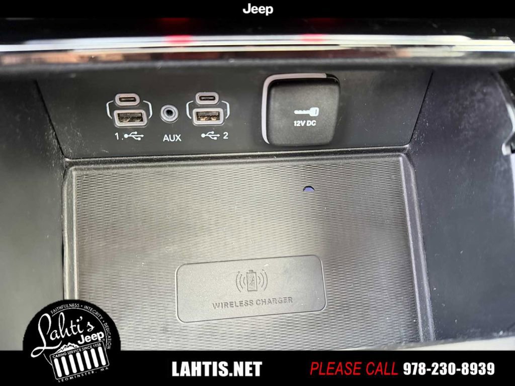 Certified 2023 Jeep Grand Cherokee Overland w/ Adv Protech Group III image 35