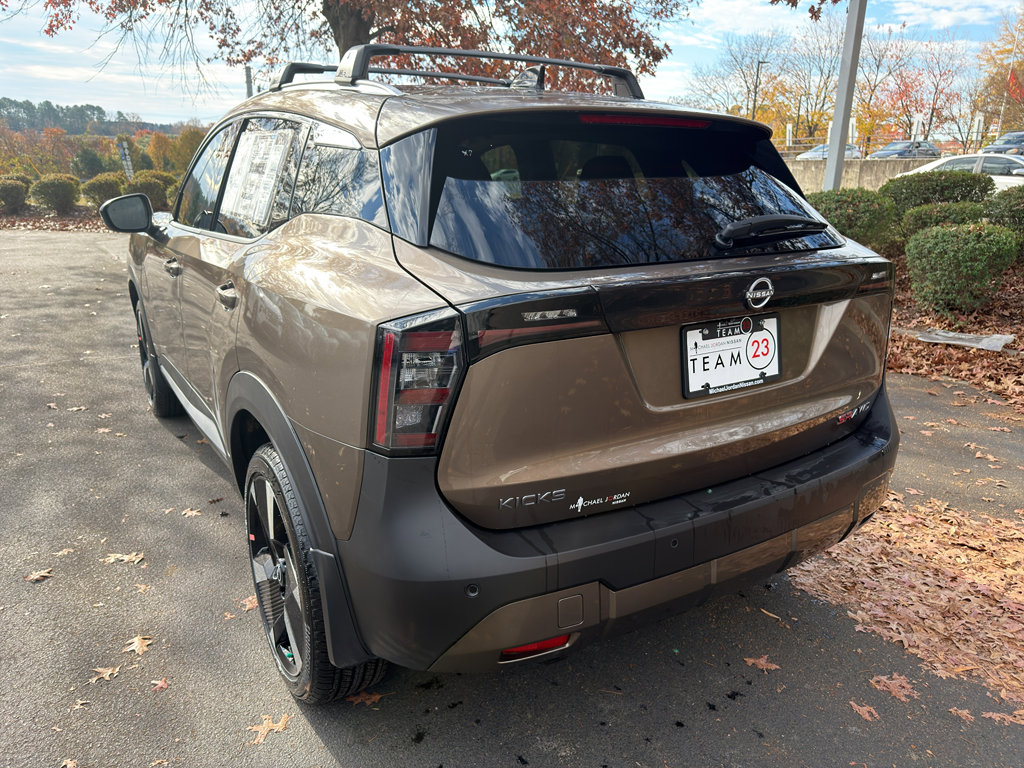 New 2026 Nissan Kicks SR w/ Cold Weather Package image 5