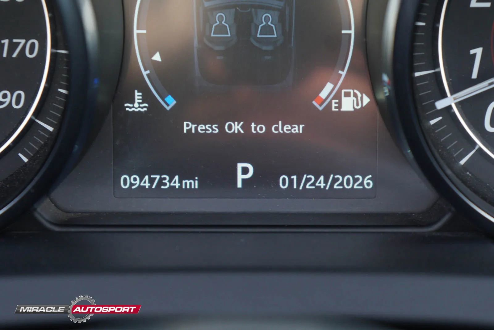Used 2017 Jaguar F-TYPE Convertible RWD image 36