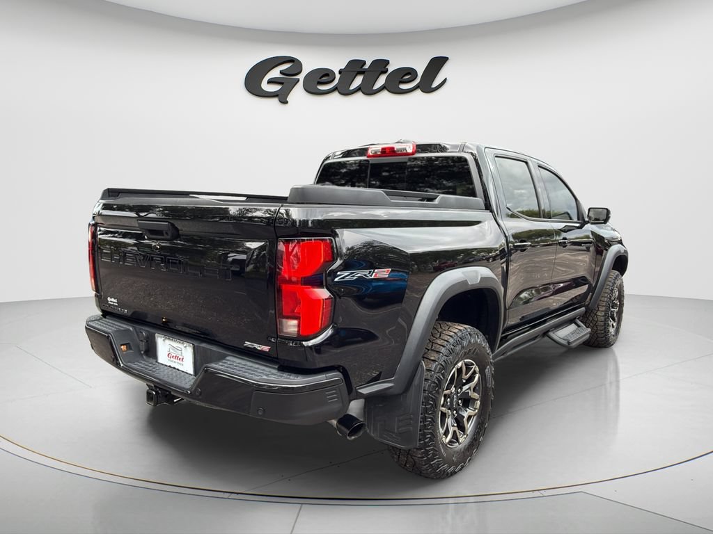 Used 2023 Chevrolet Colorado ZR2 w/ ZR2 Convenience Package III AWD/4WD image 5