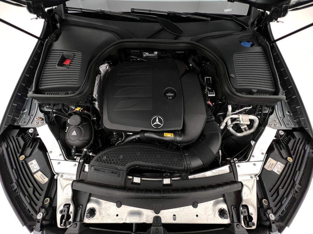 Used 2022 Mercedes-Benz GLC 300 4MATIC image 24