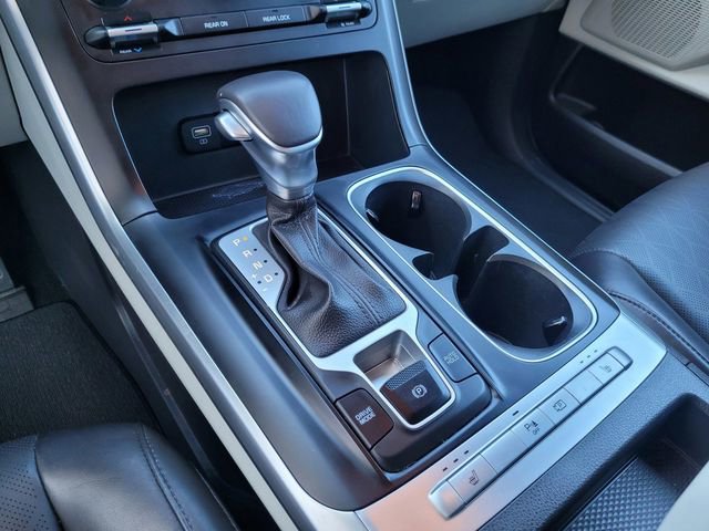 Certified 2024 Kia Carnival LX image 23