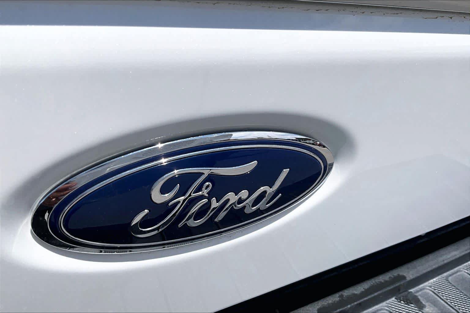 Used 2024 Ford F250 Limited w/ FX4 Off-Road Package AWD/4WD image 10