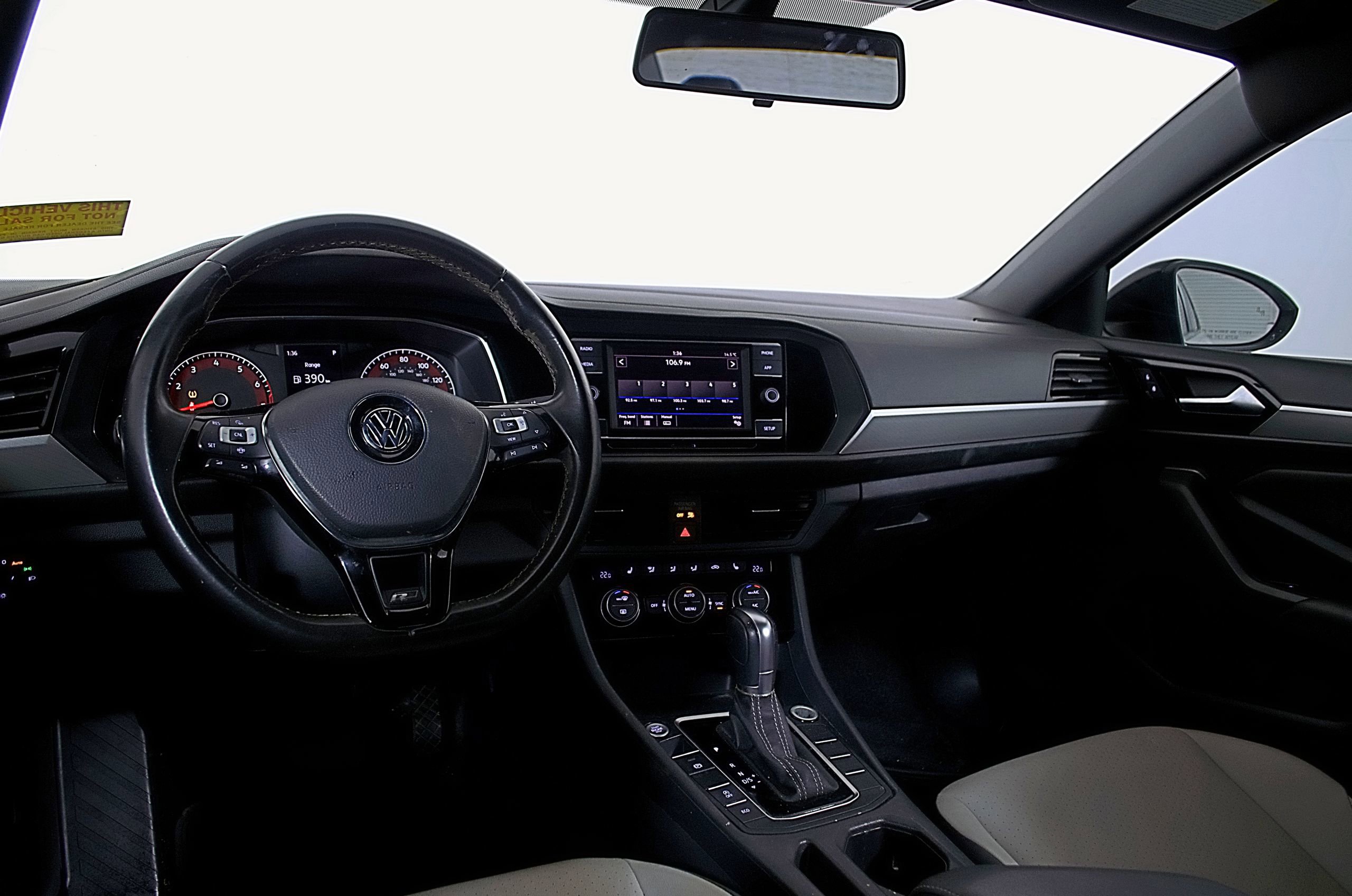 Used 2019 Volkswagen Jetta R-Line image 12