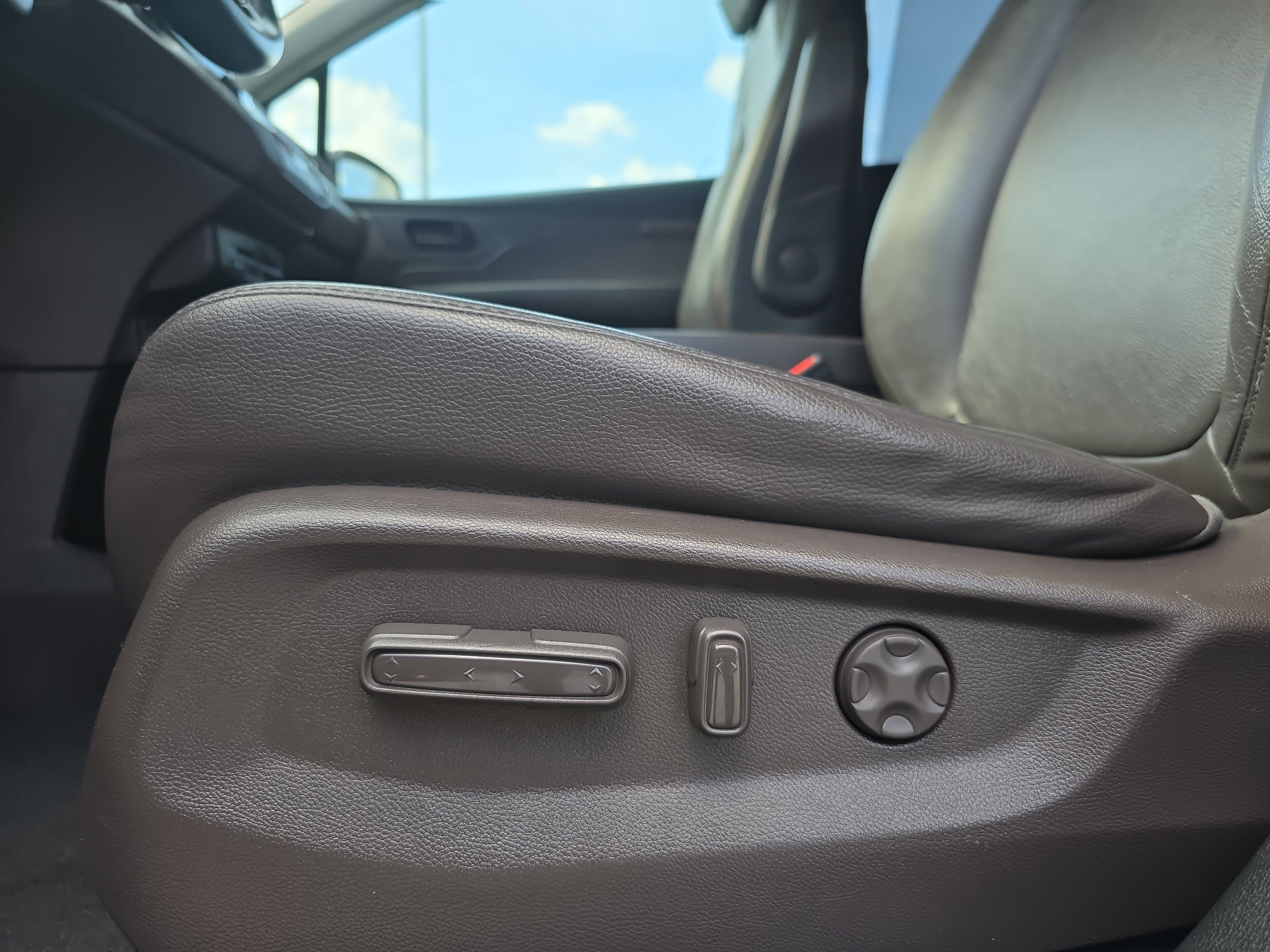 Used 2019 Honda Odyssey EX-L image 31