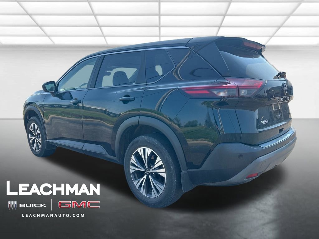 Used 2023 Nissan Rogue SV image 6