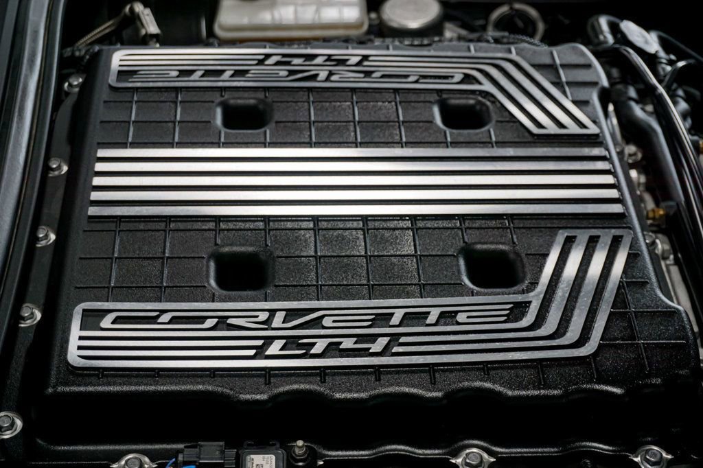 Used 2019 Chevrolet Corvette Z06 RWD image 40