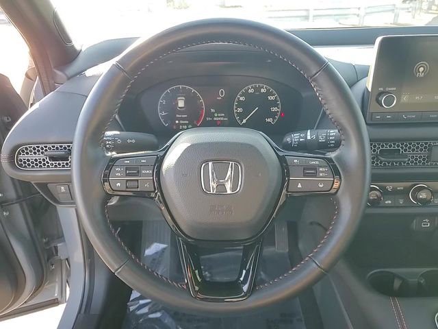 Used 2025 Honda HR-V Sport image 16