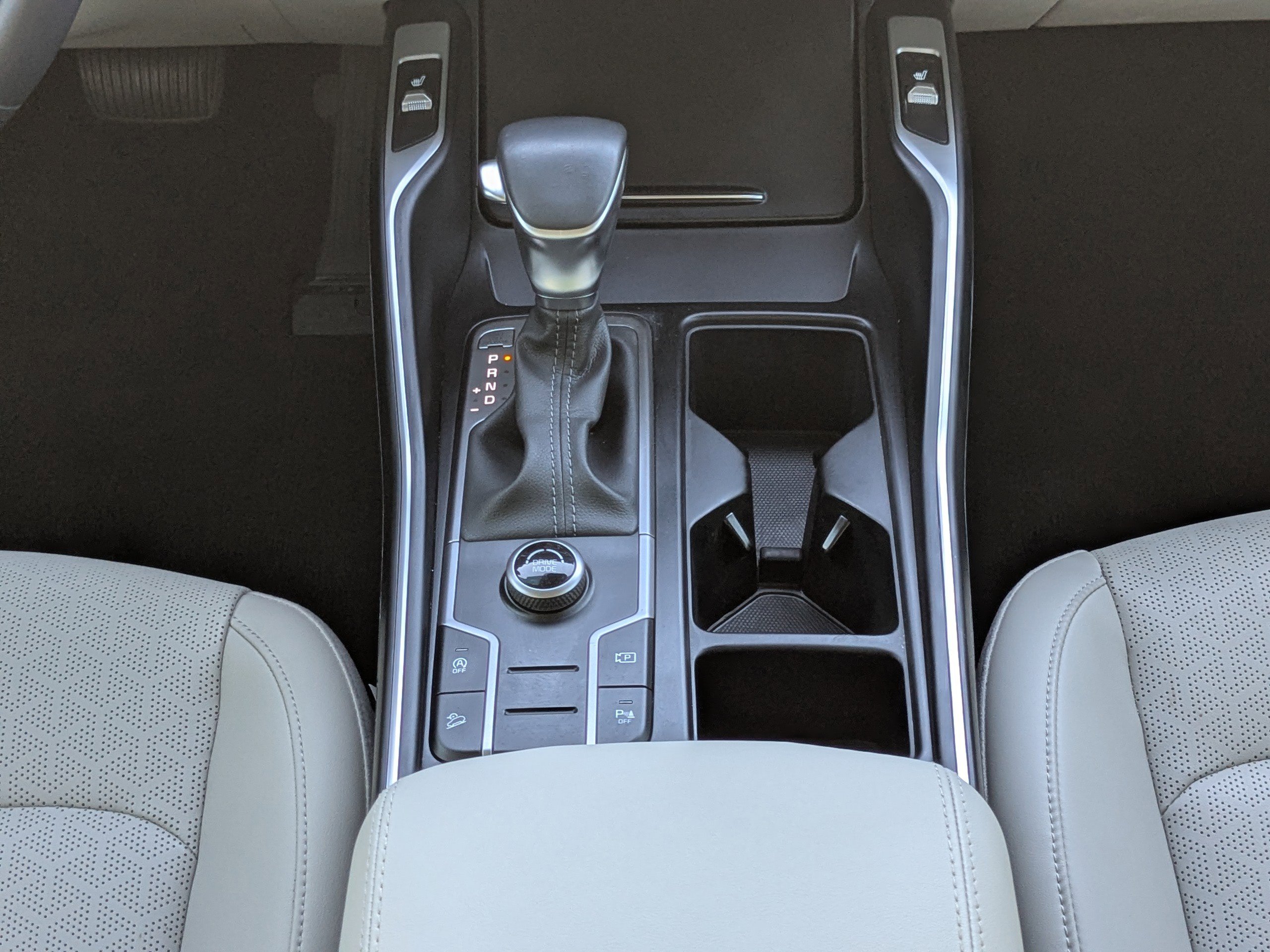 Used 2023 Kia Sorento S image 22