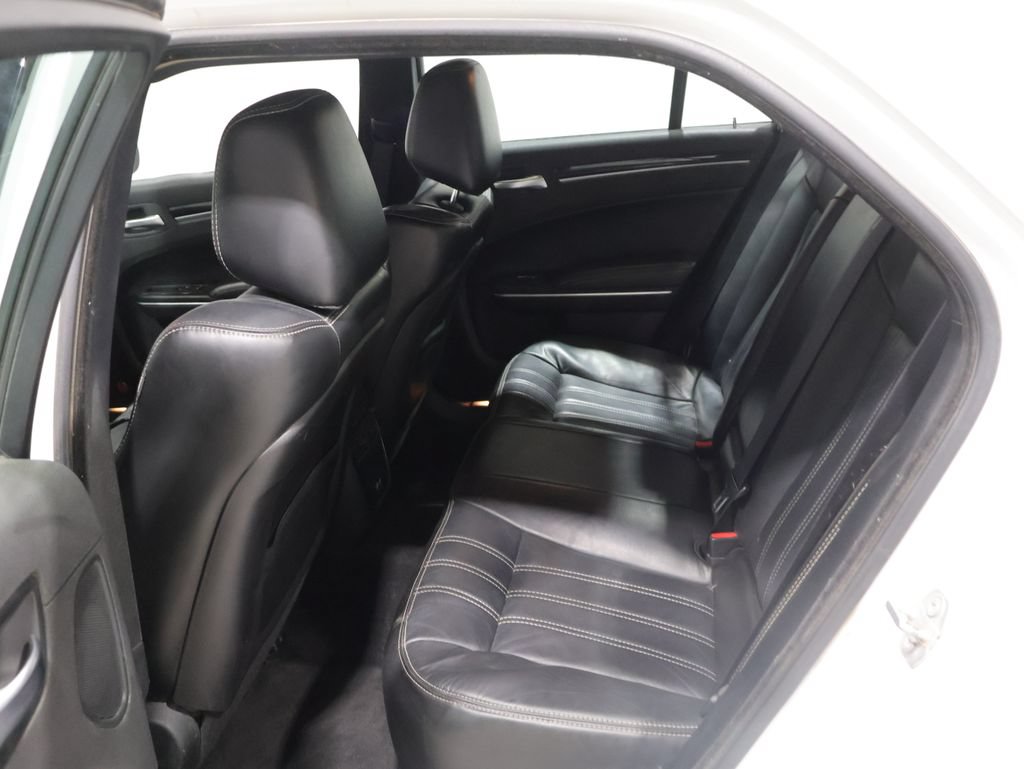 Used 2017 Chrysler 300 S AWD/4WD image 17