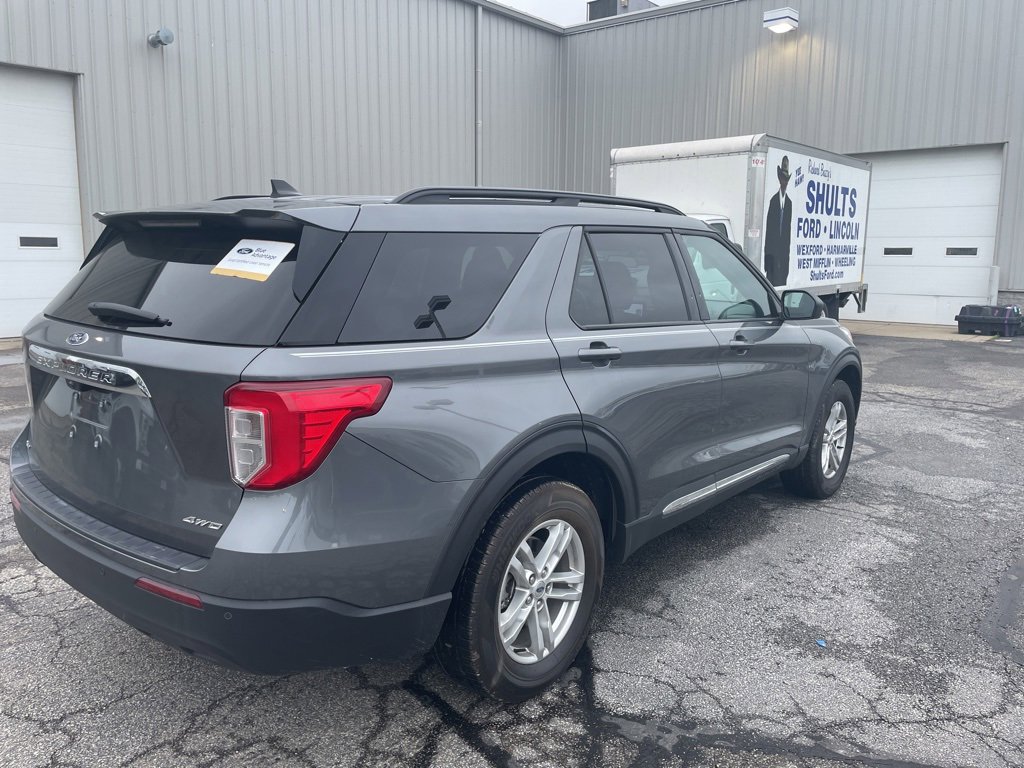 Certified 2023 Ford Explorer XLT image 5