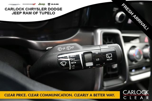Used 2023 Kia Sorento LX FWD image 18