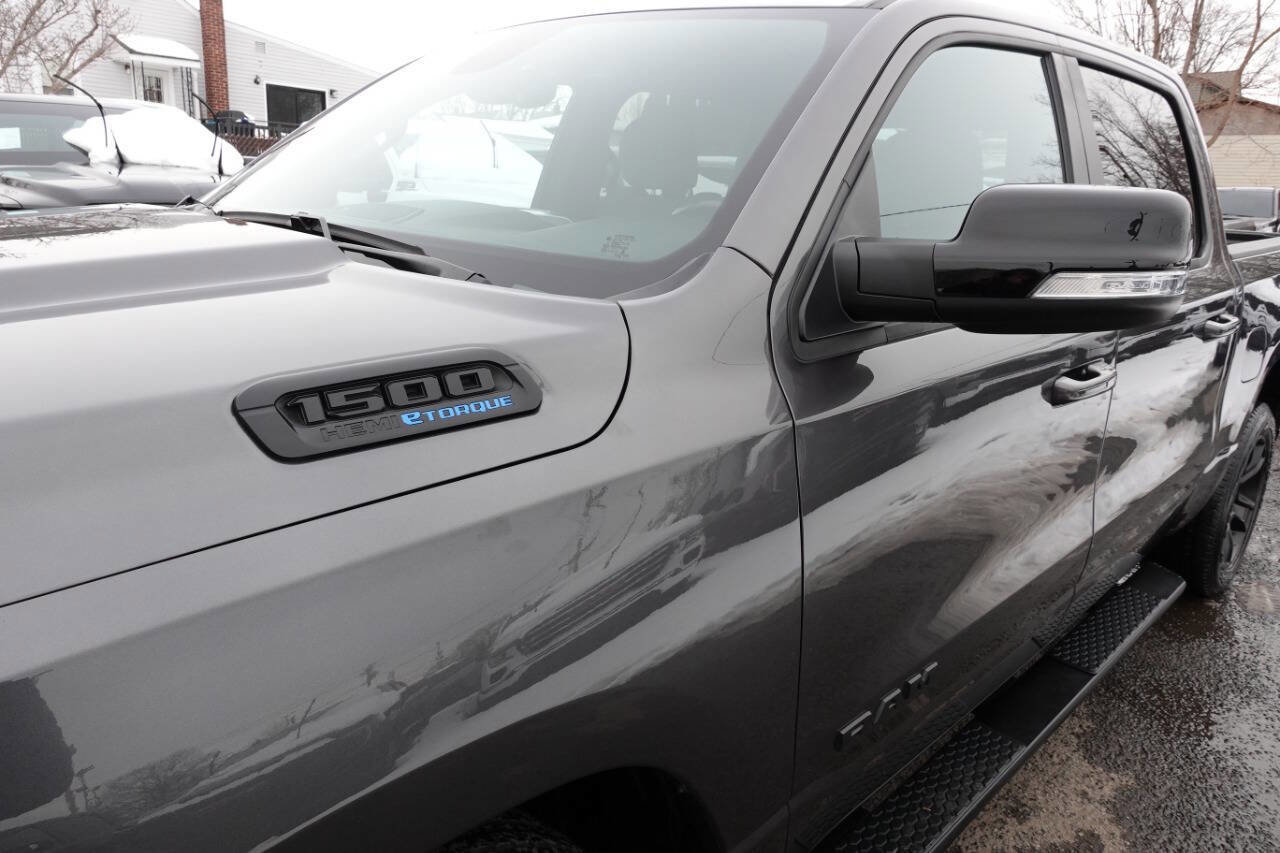 Used 2022 RAM 1500 Big Horn AWD/4WD image 8