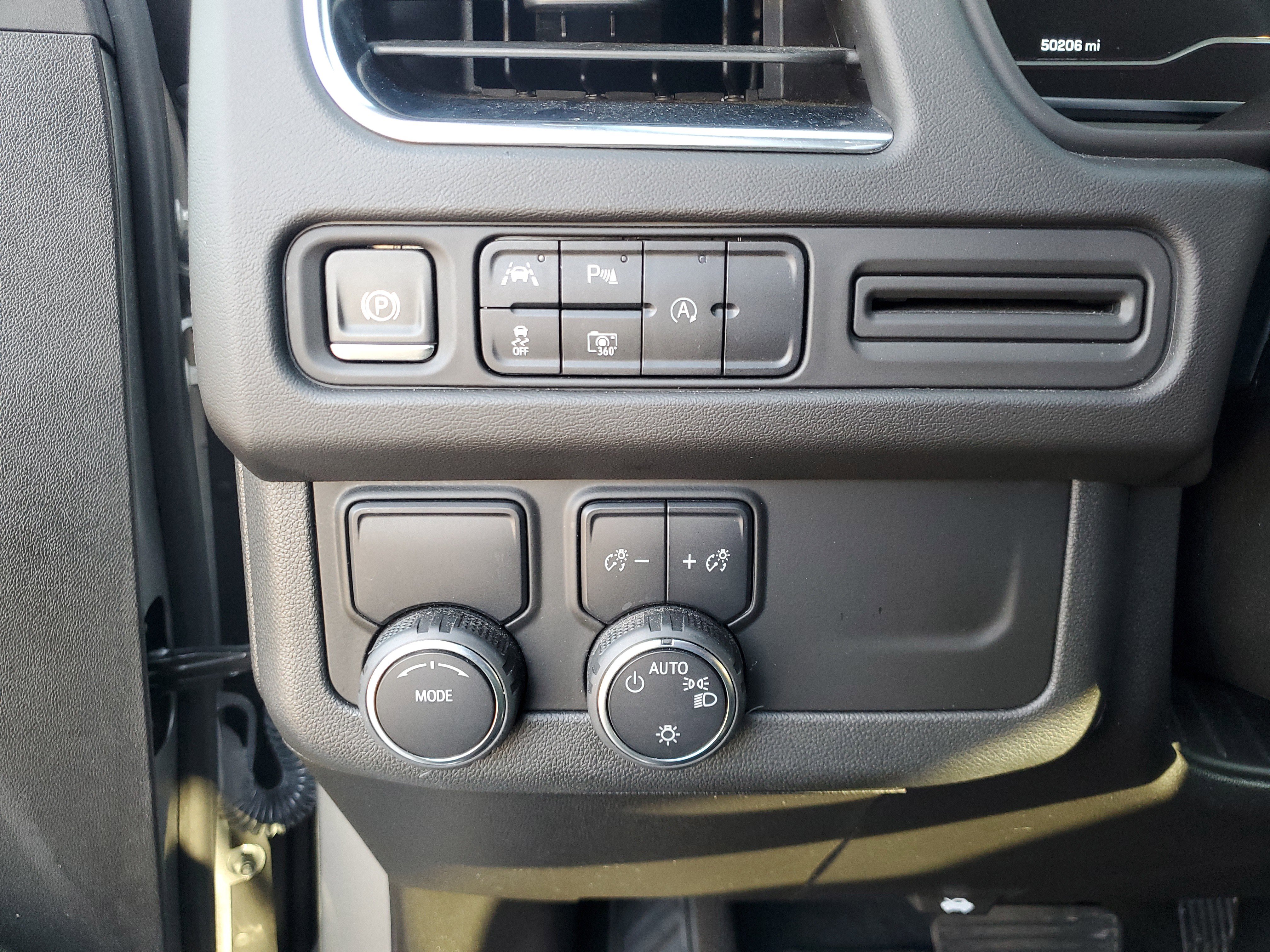 Used 2023 Chevrolet Tahoe RST w/ Sport Performance Package image 22