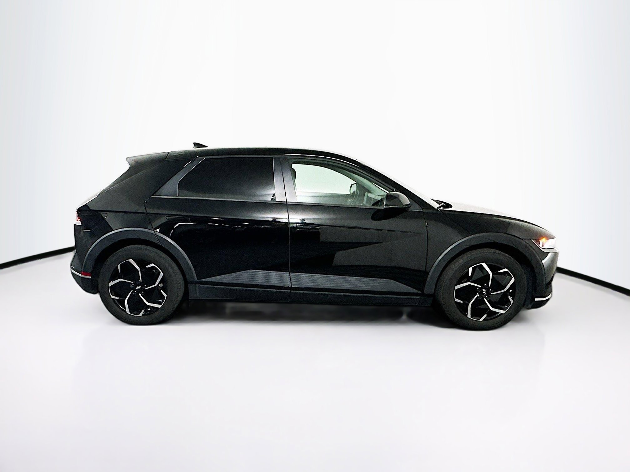 Used 2024 Hyundai Ioniq 5 SEL RWD image 10