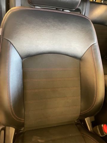 Used 2025 Mitsubishi Outlander Sport SE image 16