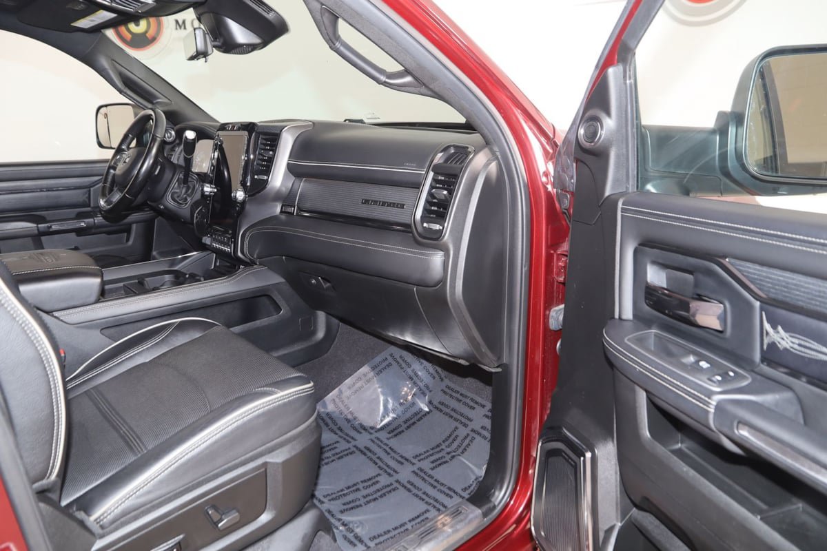 Used 2022 RAM 3500 Limited AWD/4WD image 41
