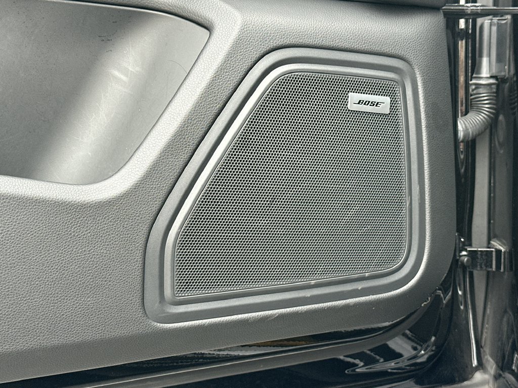 Certified 2023 Porsche Macan S AWD/4WD image 21