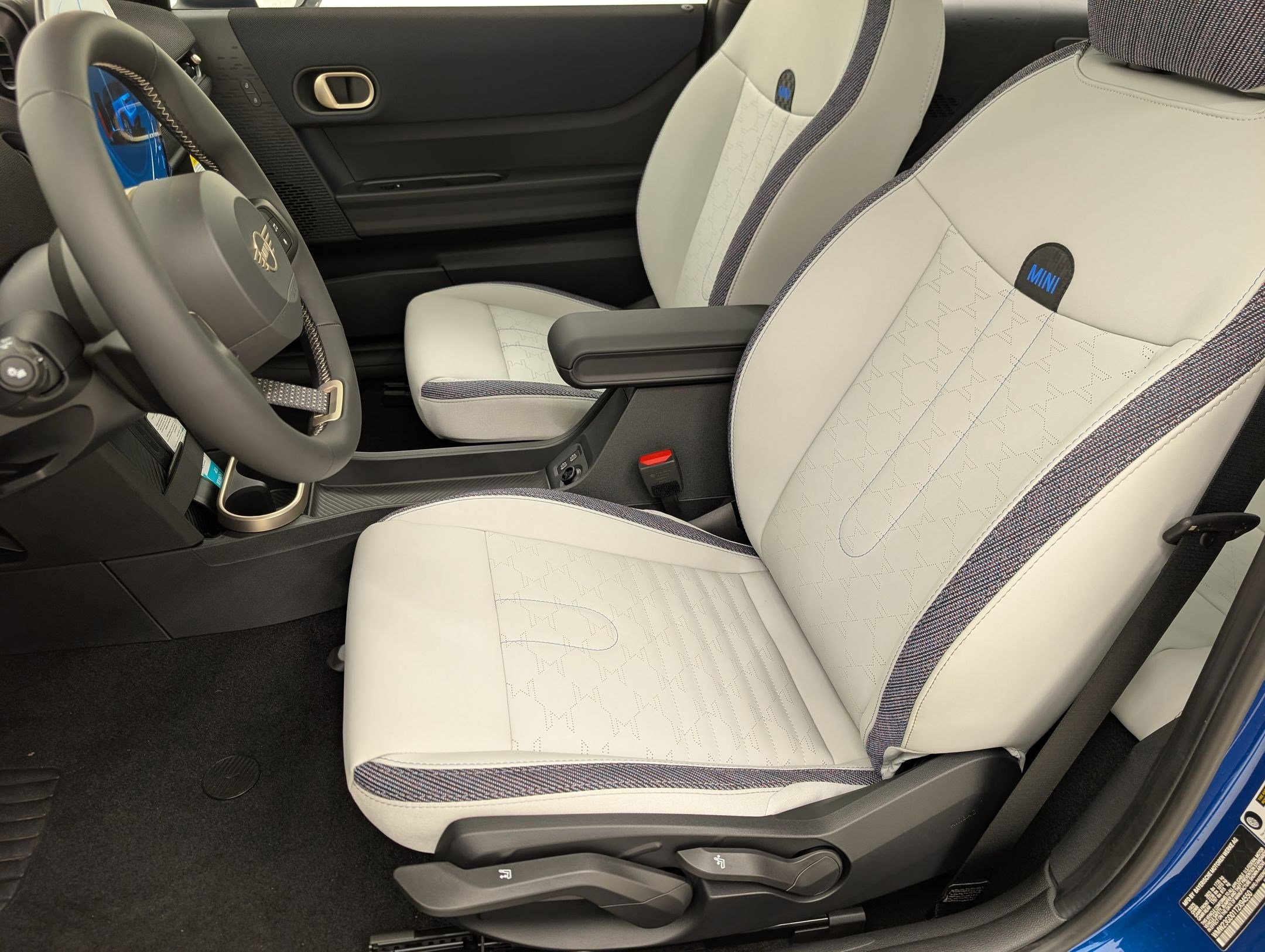 New 2026 MINI Cooper S image 5