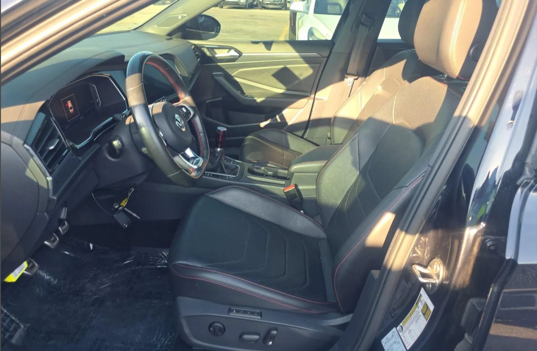 Used 2019 Volkswagen Jetta GLI Autobahn FWD image 48