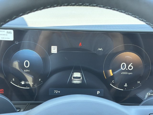 New 2027 Hyundai Kona Limited FWD image 23