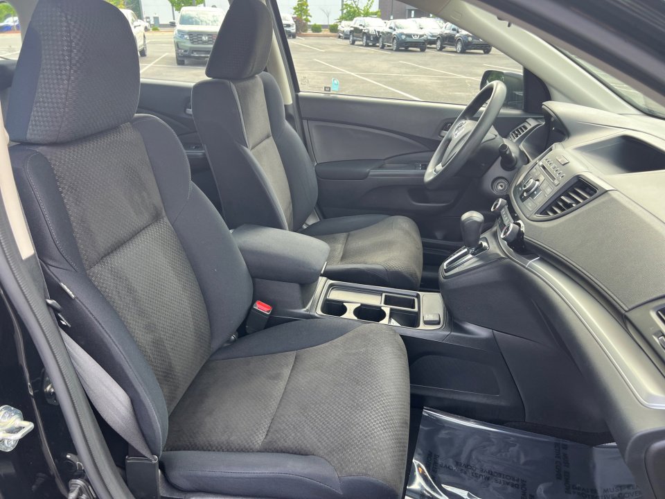 Used 2016 Honda CR-V LX image 32