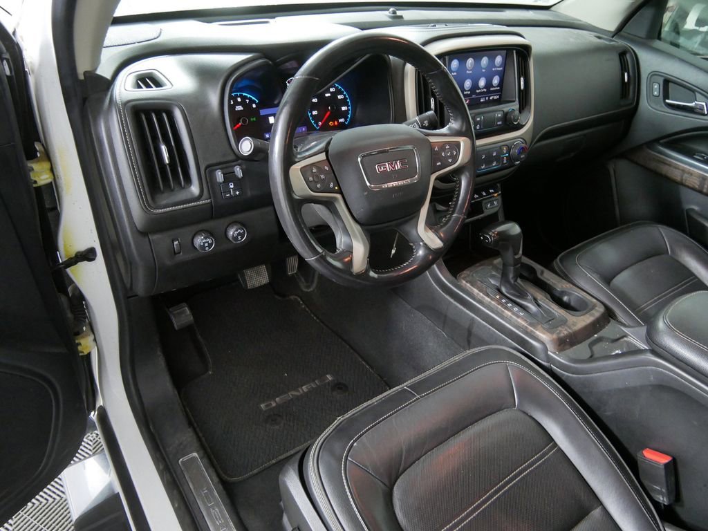 Used 2021 GMC Canyon Denali image 12