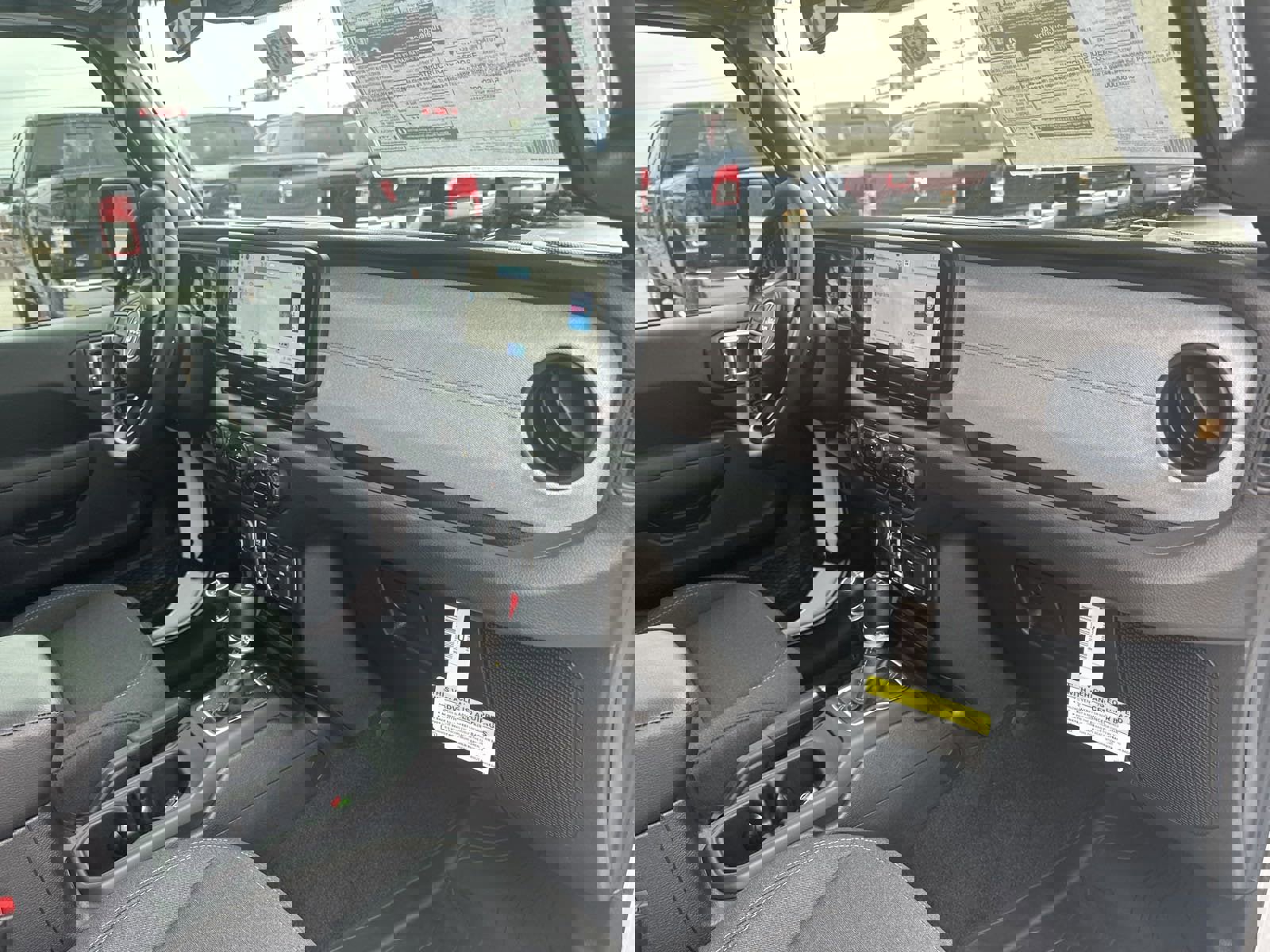 New 2024 Jeep Wrangler Unlimited Sport image 28