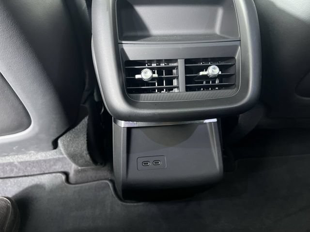 Used 2024 Cadillac Lyriq Tech AWD/4WD image 22