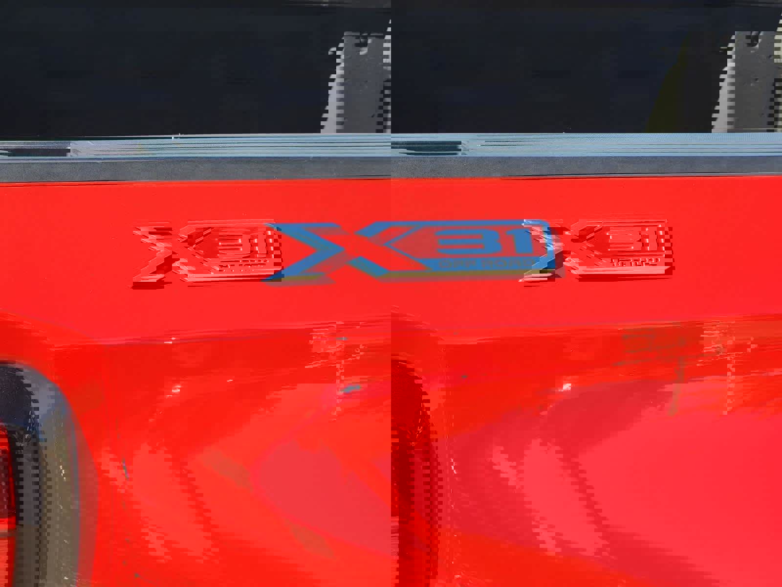 Certified 2021 GMC Sierra 1500 SLT image 8