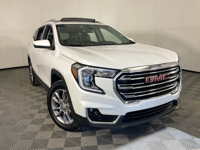 Used 2024 GMC Terrain SLT w/ Infotainment Package II image 46