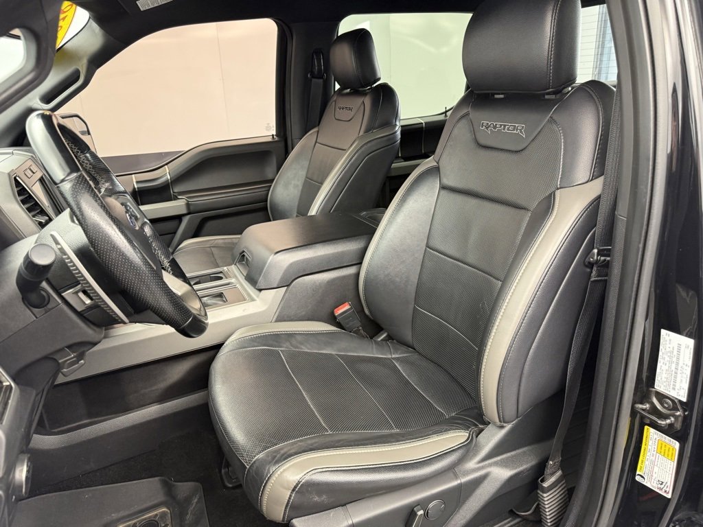 Used 2018 Ford F150 Raptor w/ Equipment Group 801A Mid image 34