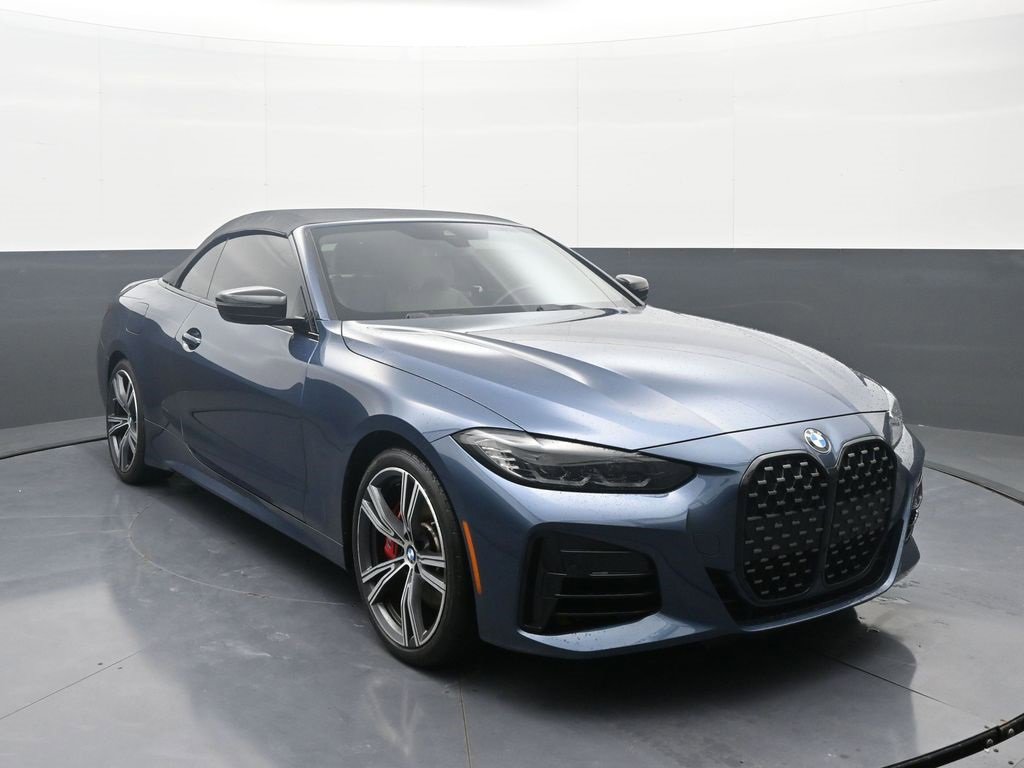 Used 2023 BMW 440i xDrive Convertible w/ Premium Package image 3