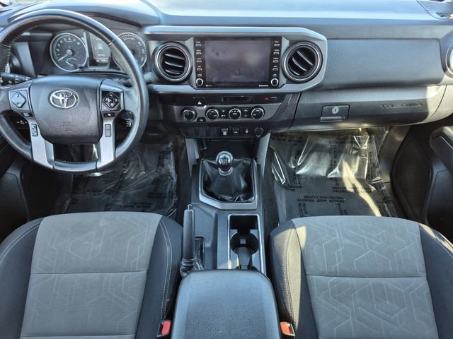 Used 2022 Toyota Tacoma TRD Off-Road AWD/4WD image 25