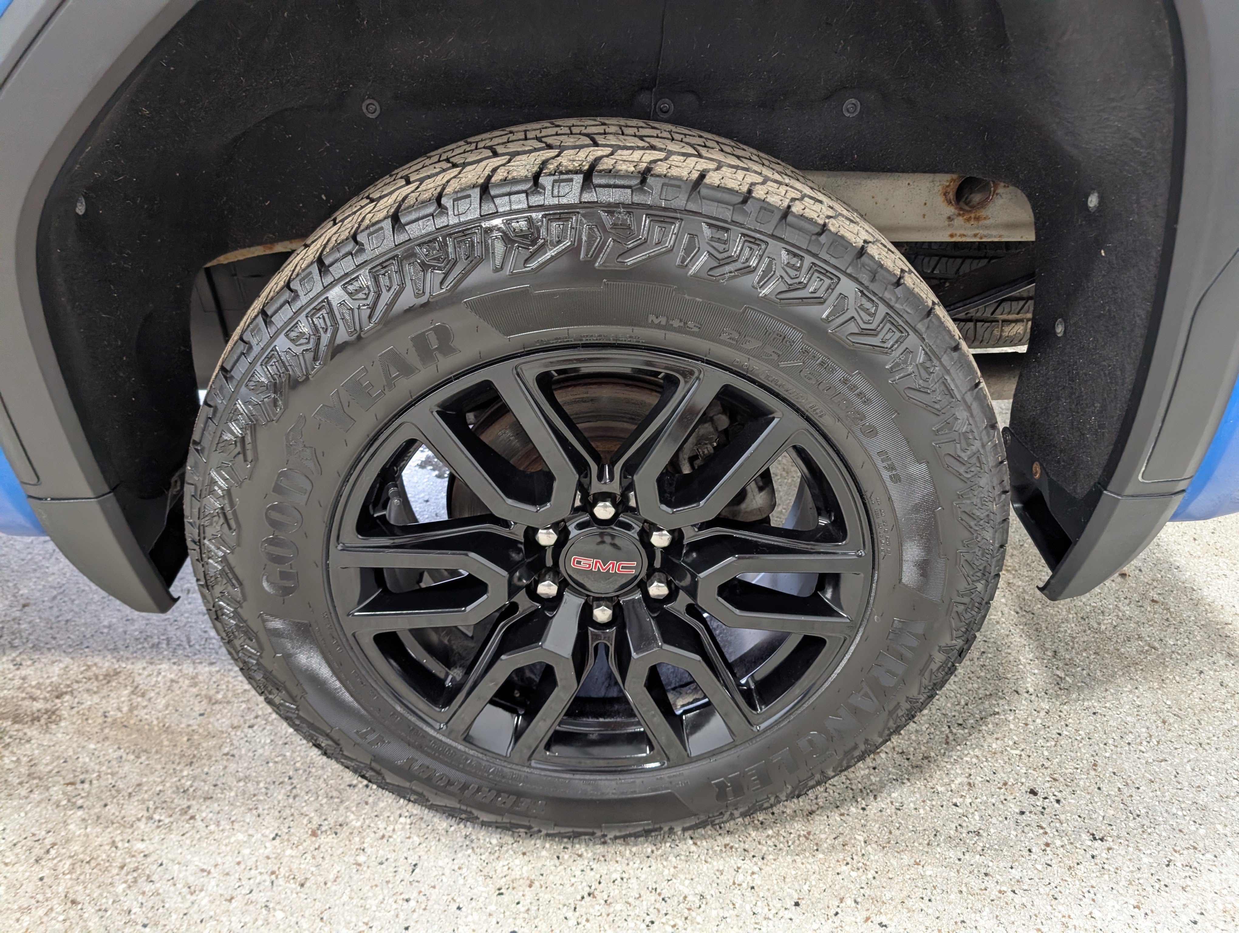 Used 2023 GMC Sierra 1500 Elevation AWD/4WD image 11