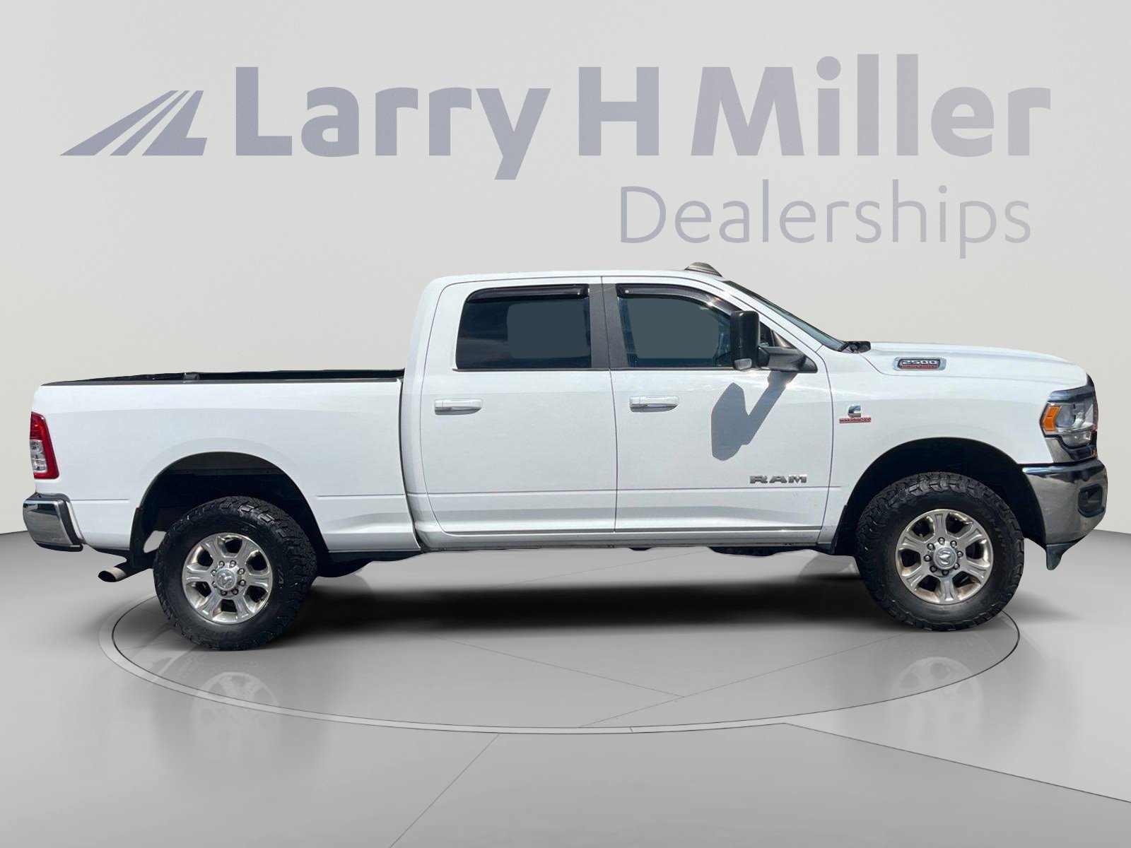 Used 2021 RAM 2500 Big Horn w/ Level 1 Equipment Group AWD/4WD image 6