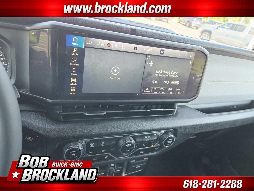 Used 2024 Jeep Wrangler Unlimited AWD/4WD image 27