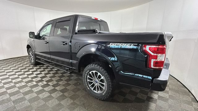 Used 2018 Ford F150 XLT w/ Equipment Group 302A Luxury AWD/4WD image 4