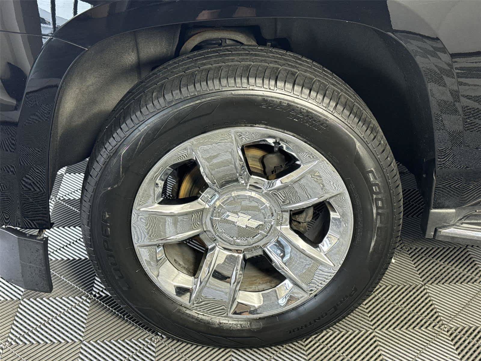 Used 2017 Chevrolet Tahoe Premier AWD/4WD image 10