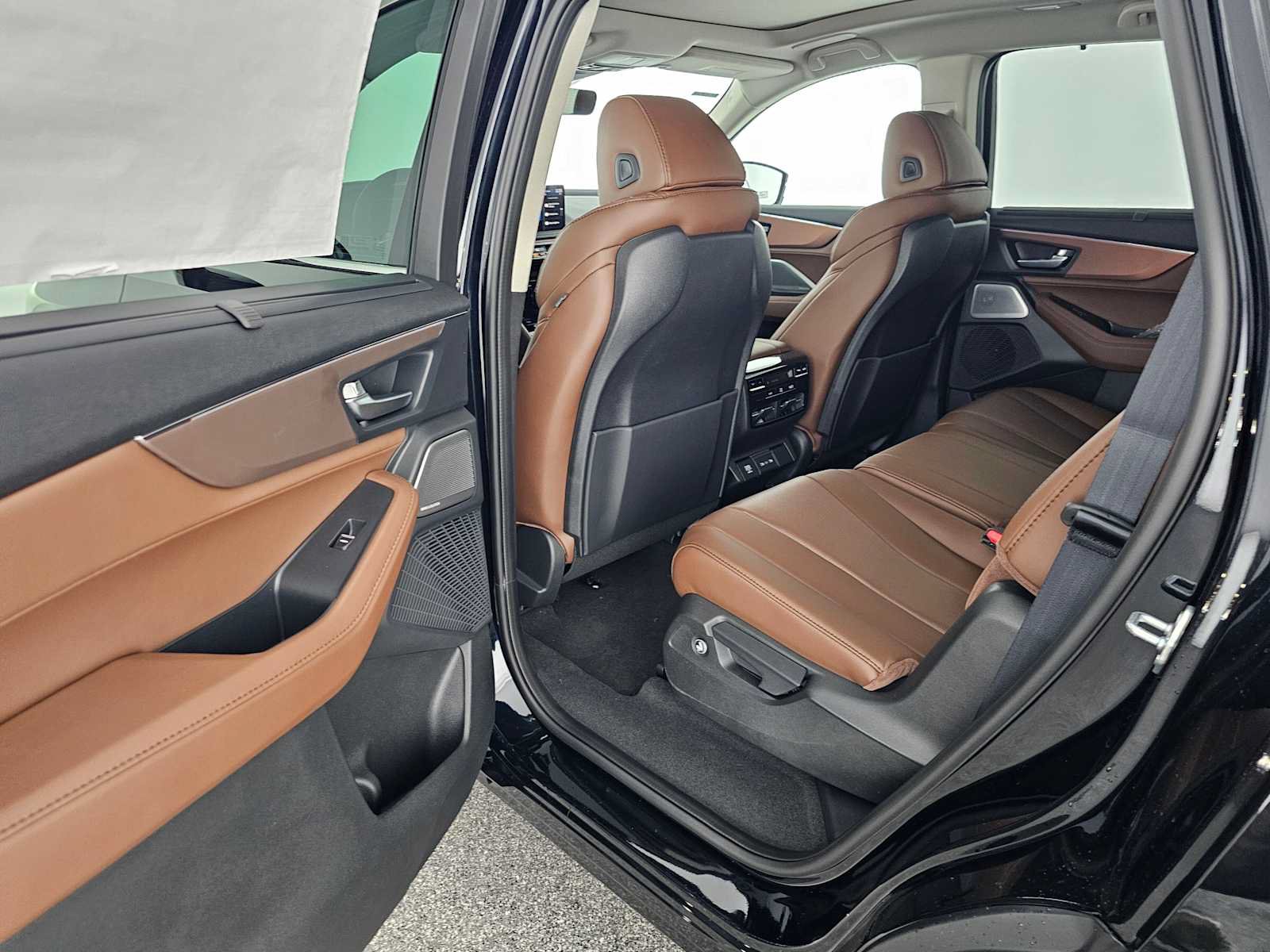 New 2026 Acura MDX w/ Technology Package FWD image 17