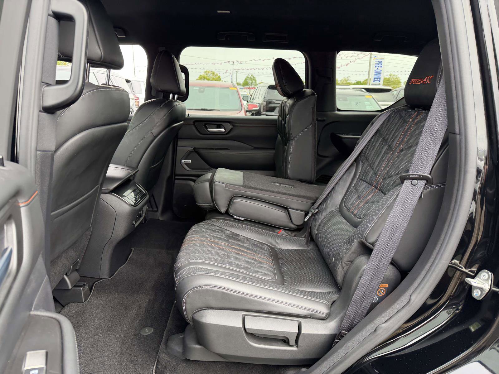 Used 2025 Nissan Armada PRO-4X AWD/4WD image 14