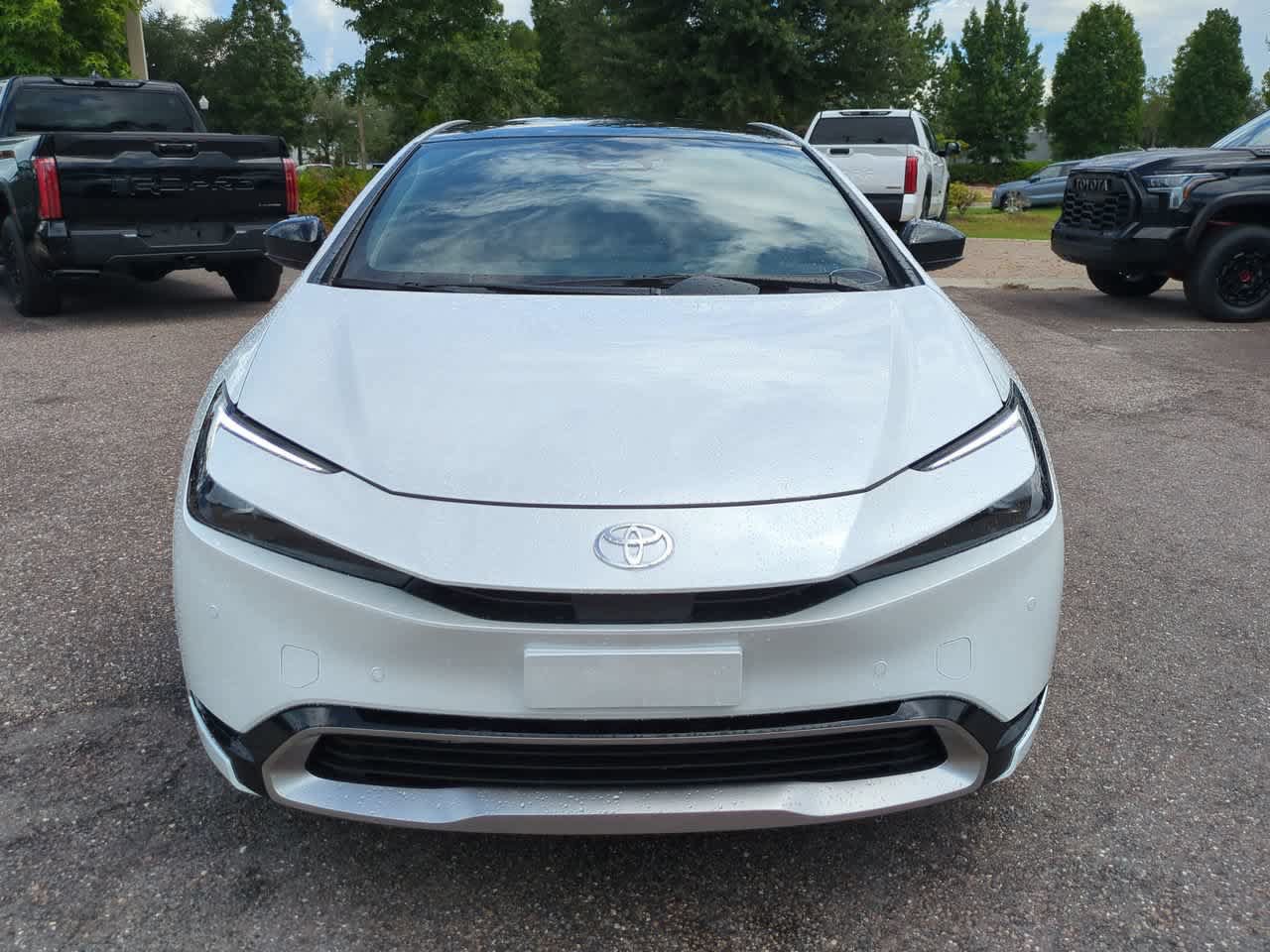 Certified 2026 Toyota Prius Plug-In Hybrid FWD image 9