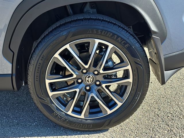 New 2026 Toyota Corolla Cross XLE image 34