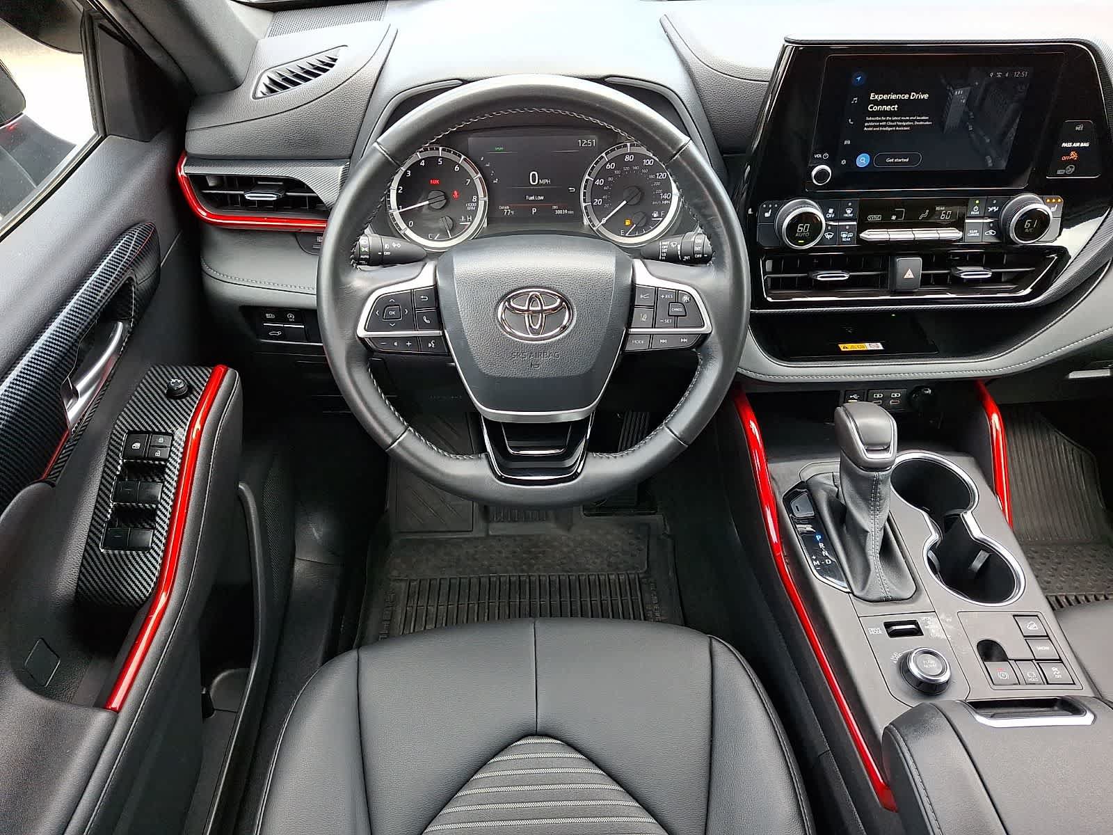 Used 2023 Toyota Highlander XSE AWD/4WD image 14