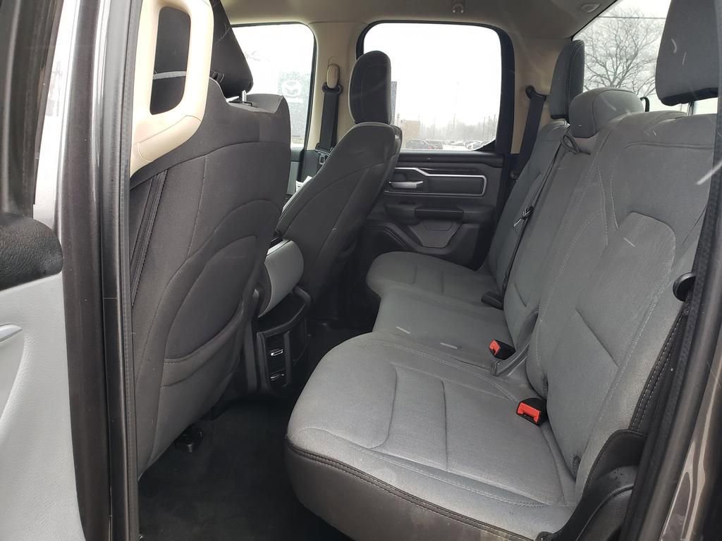 Used 2020 RAM 1500 Big Horn AWD/4WD image 18